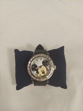 NWOB Disney Mickey Mouse Ice Crystal Bezel Watch MCK712